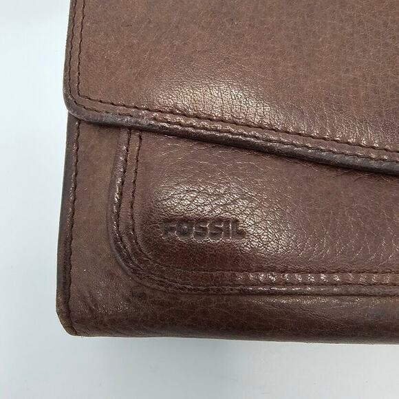 Fossil Crossbody Wallet Organizer Envelope Cell Phone Case Brown Leather - Picture 8 of 11